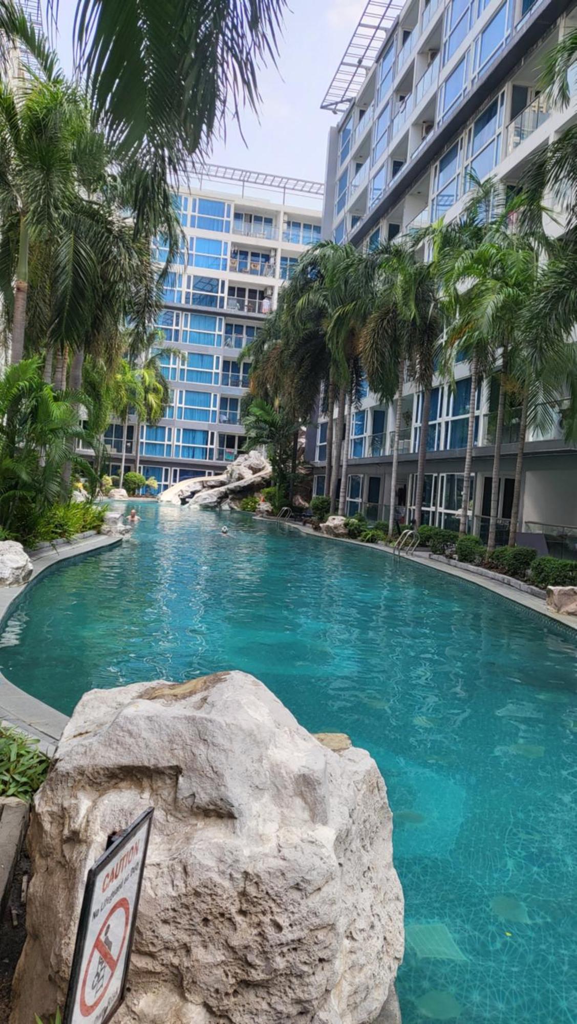 Centara Avenue Residence By Patsamon Pattaya Ngoại thất bức ảnh