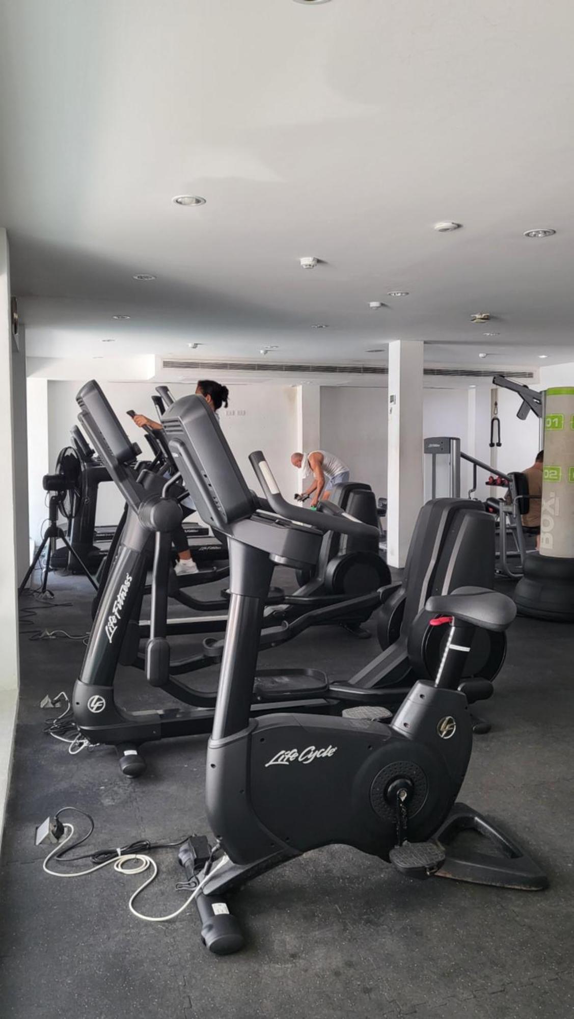 Centara Avenue Residence By Patsamon Pattaya Ngoại thất bức ảnh